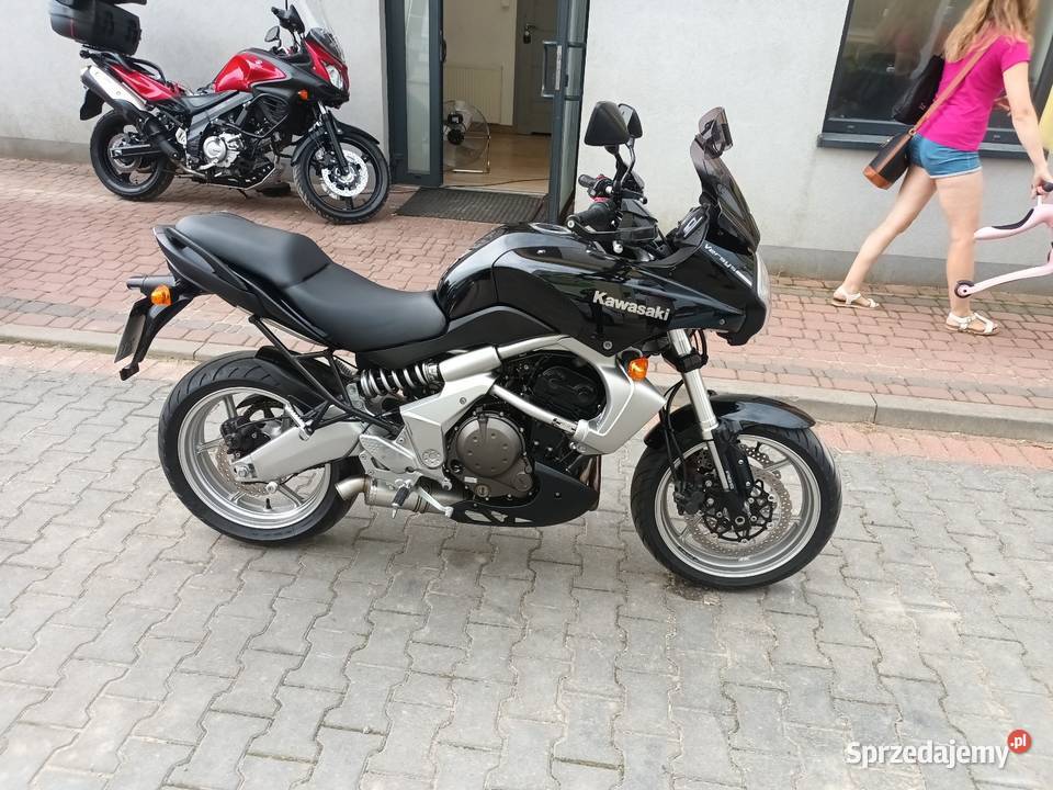 VERSYS 650 ABS czterosuwowy
