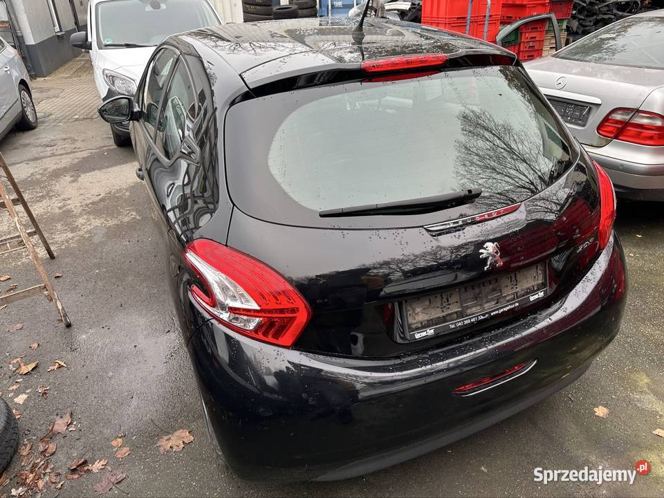 Peugot 208 10 benz 2013r Starogard Gdański sprzedam