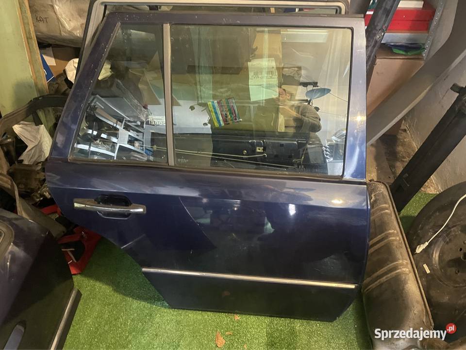 Mercedes w124 e200 drzwi tylne prawy lewy tył Katowice
