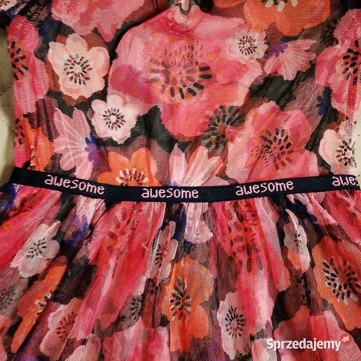 Spszedam sukieneczke w kwiatuszki AWESOME bez Sukienki i spódniczki Zaścianki