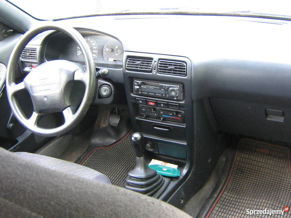 Nissan Sunny nieuszkodzony Żelechów