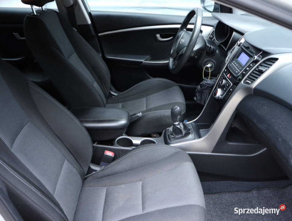 Hyundai i30 14 CVVT nieuszkodzony i30