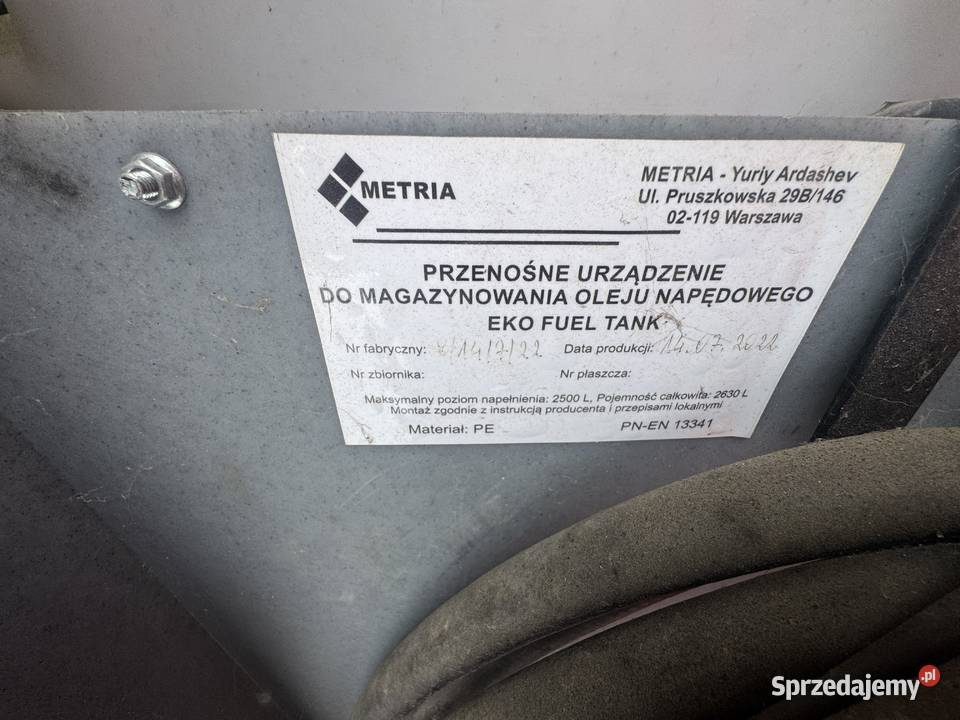 Zbiornik diesel 2500l prawie NOWY w72 k33