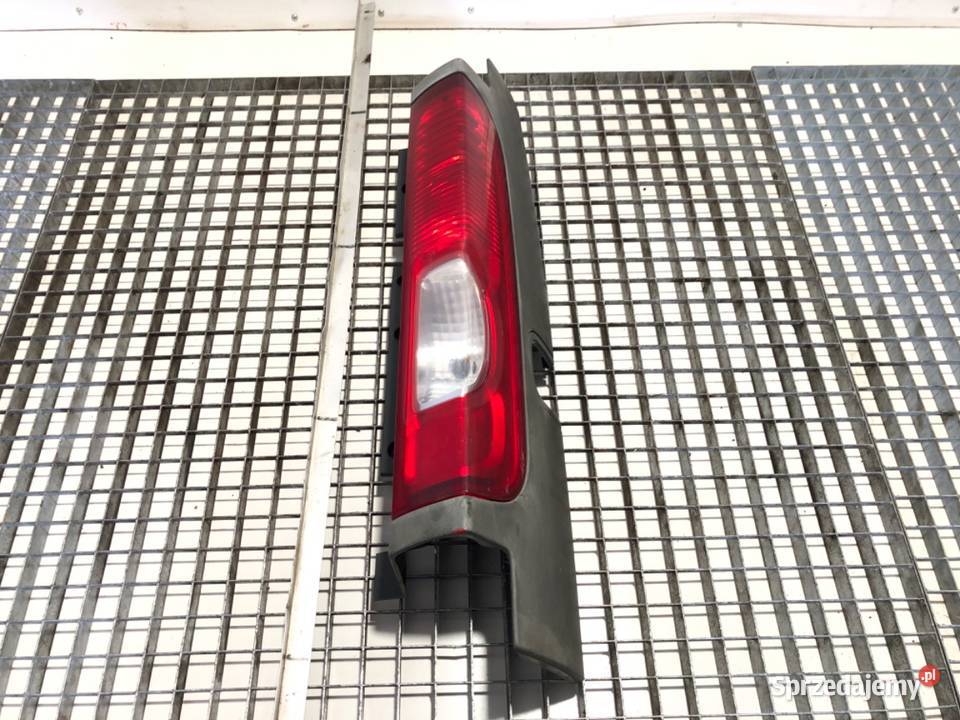 LAMPA PRAWY TYŁ OPEL VIVARO A Hatchback 0114 osobowe