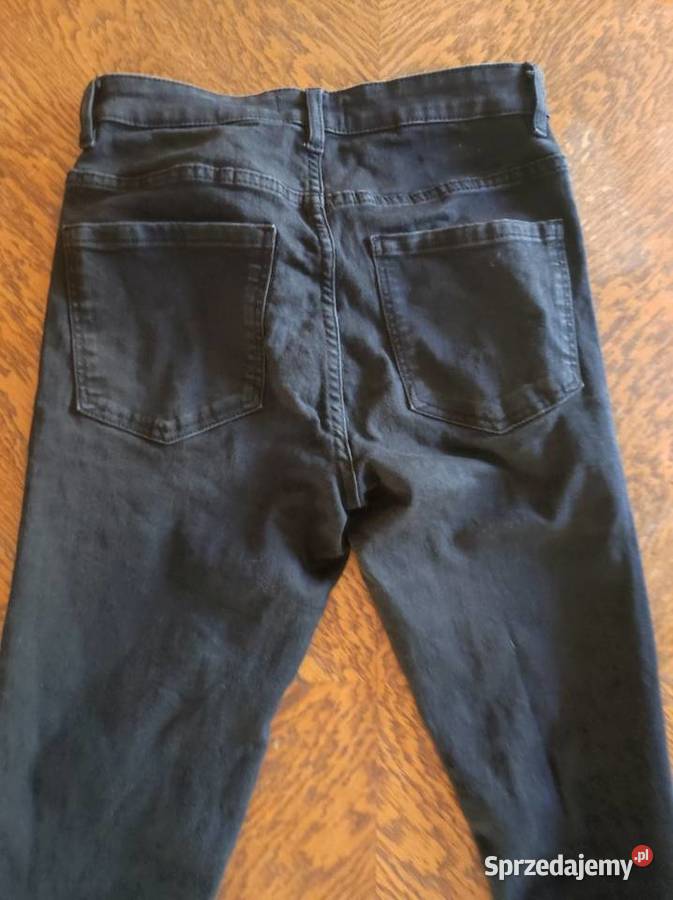 czarne spodnie skinny casual dżinsowe modne świętokrzyskie Kielce