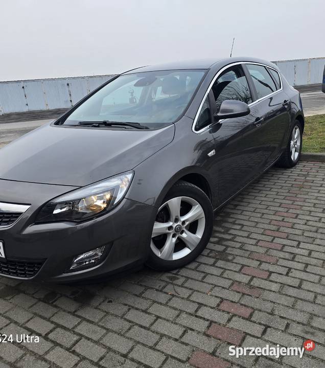 Astra J 16 Turbo 180 możliwa zamiana 278000km Nakło nad Notecią sprzedam