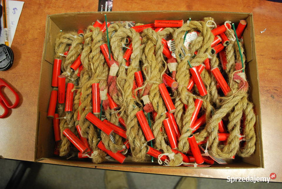 SKUTECZNY ODSTRASZACZ DZIKICH ZWIERZĄT HUKER 12 Pozostałe Dom i Ogród