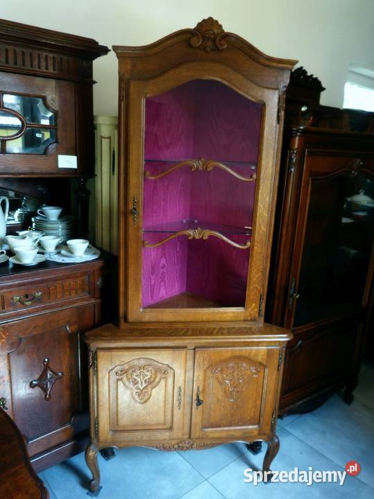 Piękna narożna witryna ludwikowska sklep Dąbrowa Dąbrowa Górnicza