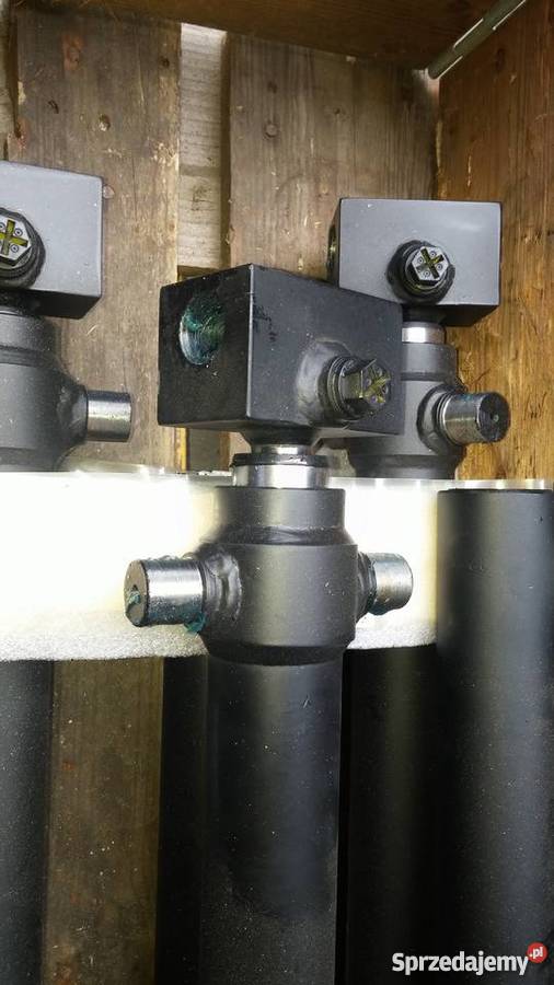 Cylinder do koszyka ciągnikowego nowy faktura Brzozówka