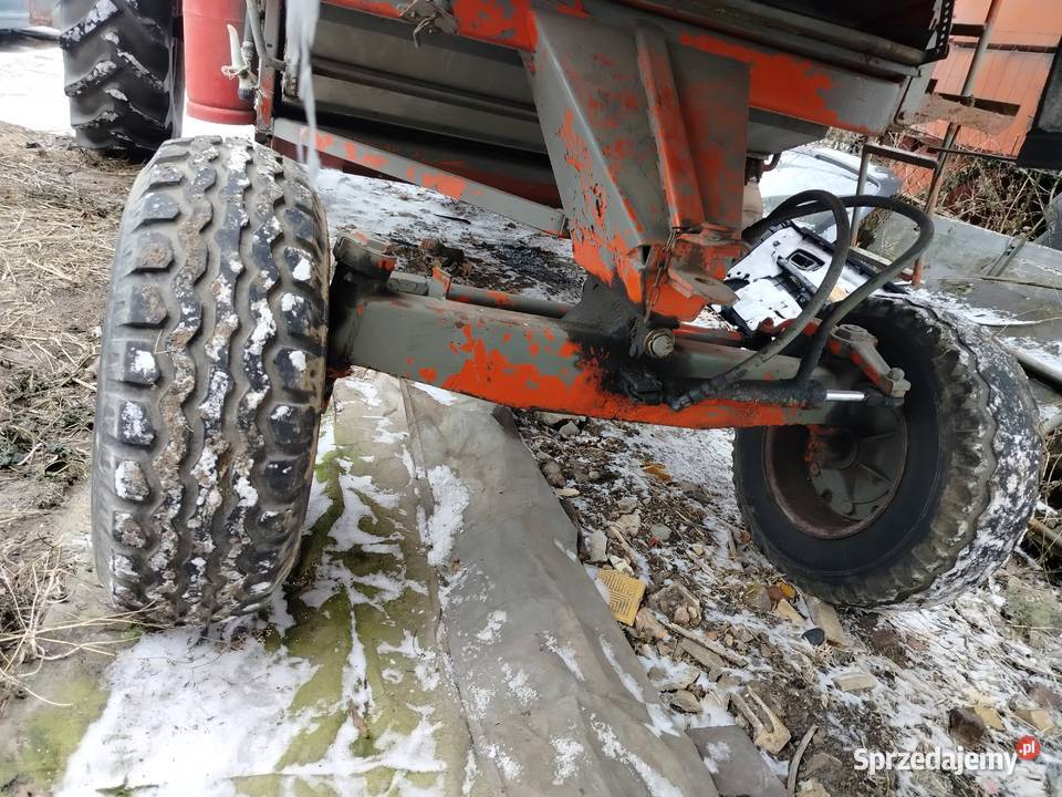 Sprzedam kombajn bizon zo 5056 na części
