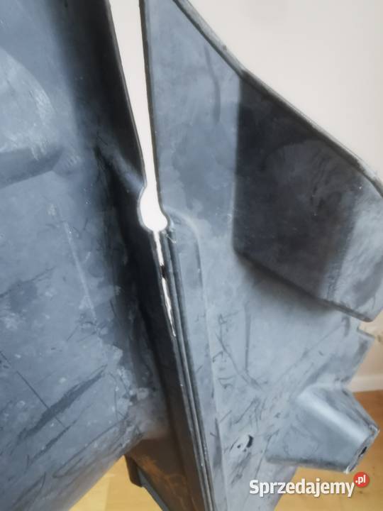 Nadkole lewe przód MercedesBenz W204 C204 C Nadkola