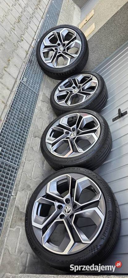 Oryginalne Koła Skoda Octavia Vrs R19Opony dolnośląskie Jelcz-Laskowice