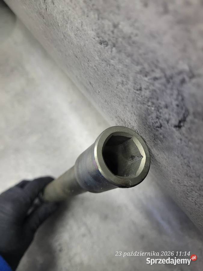 BMW R NINE T K21 OEM OŚ PRZÓD PRZEDNIA OŚKA Nowy Tomyśl sprzedam