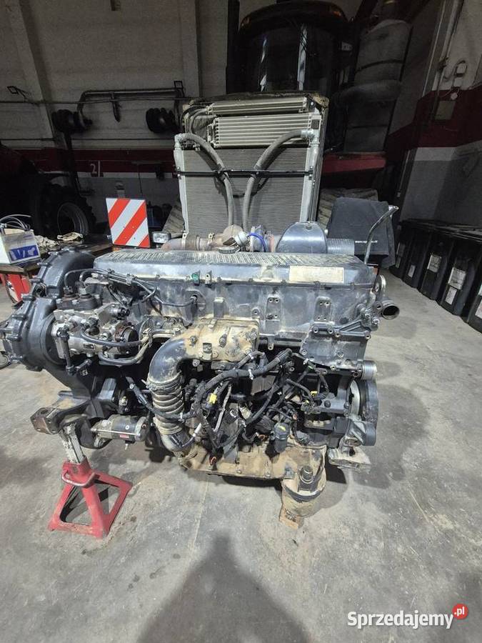 Silnik Case Quadtrac 5802812095