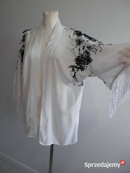 Narzutka Kimono Blezer Tunika Biała z Frędzlami Łomża