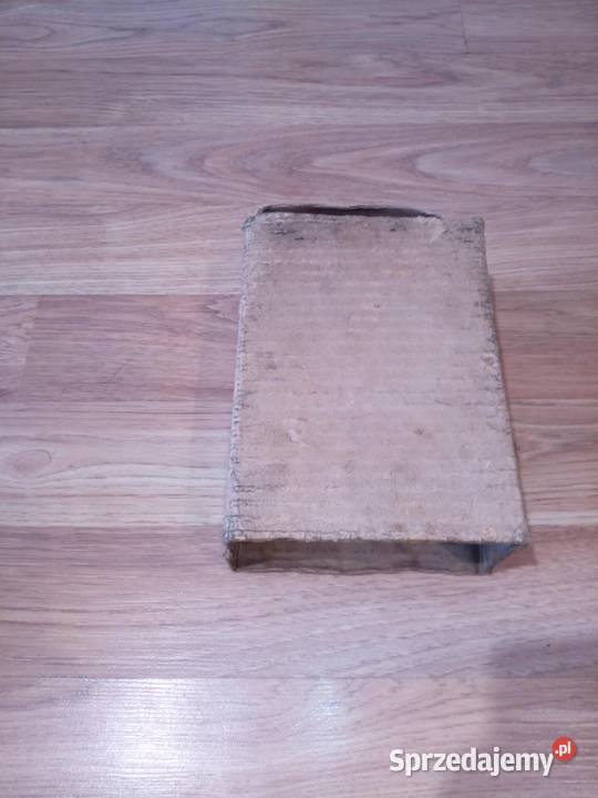 Stary duży woltomierz nieużywany