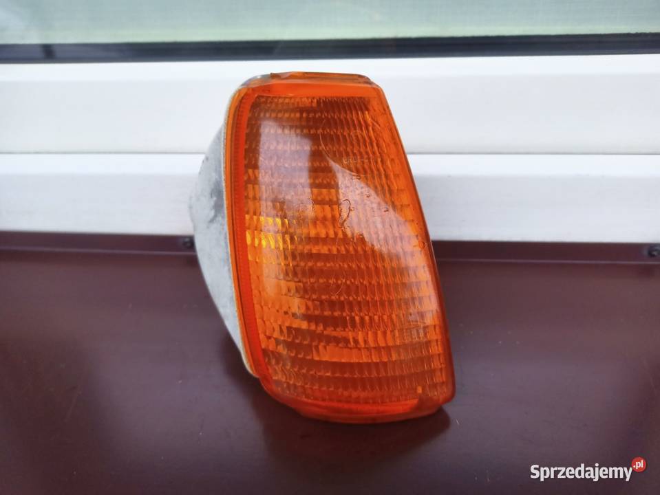 VW Polo III 86c2f kierunkowskaz kierunek migacz Sieradz