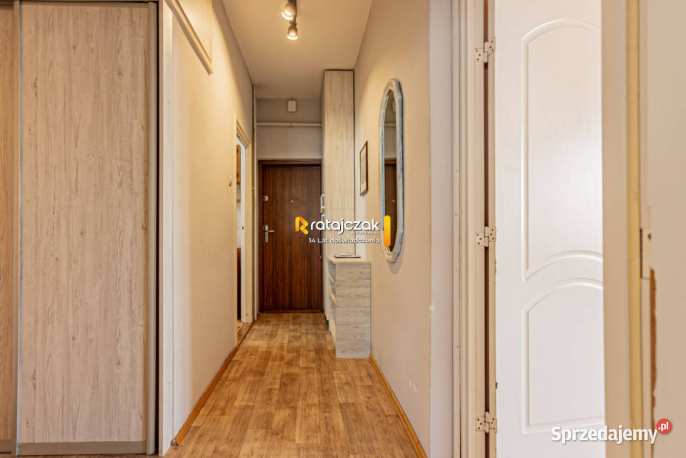 sprzedaży mieszkania 52m2 2 pokoje Gdynia 3 Piętro 1