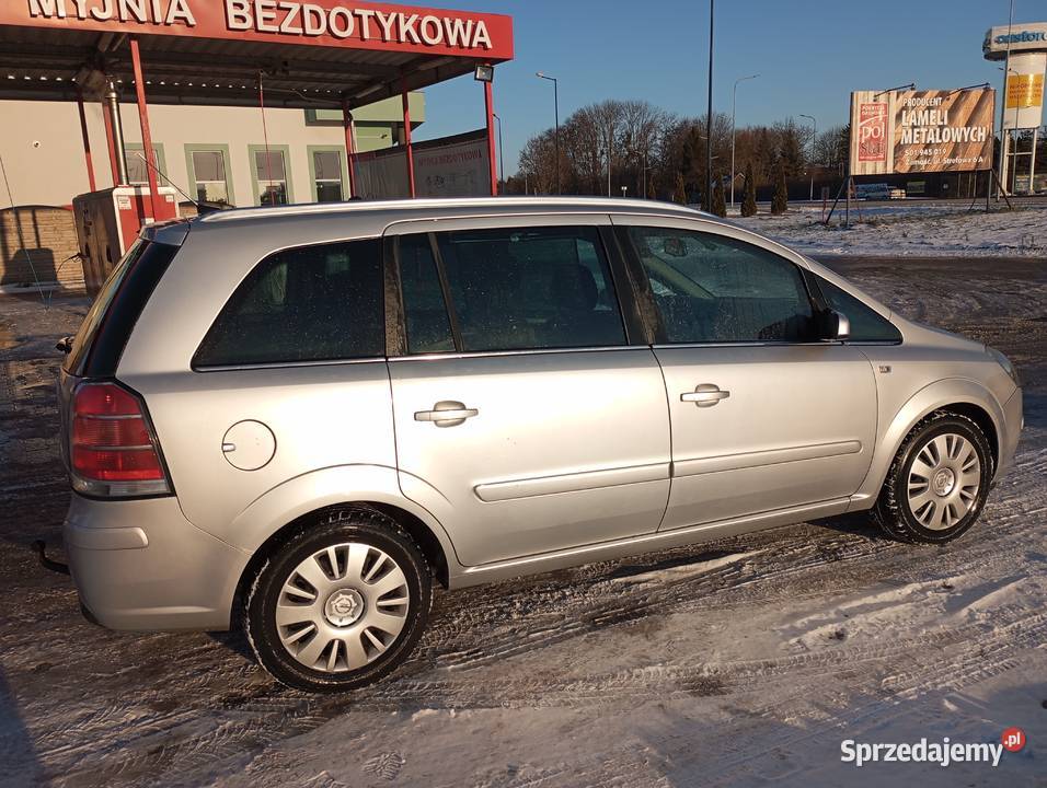 Zafira 18 140 Benzyna Gaz 7 osób Hak Bogate Zamość