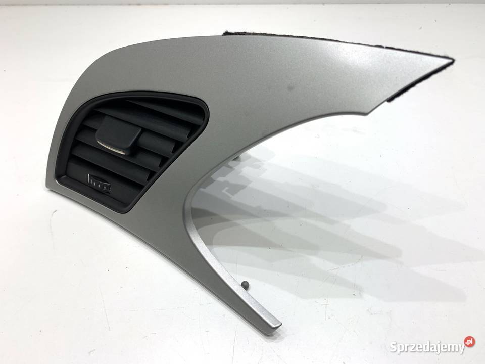 LISTWY DEKOR AUDI A4 B8 8K1857186E SedanLimuzyna