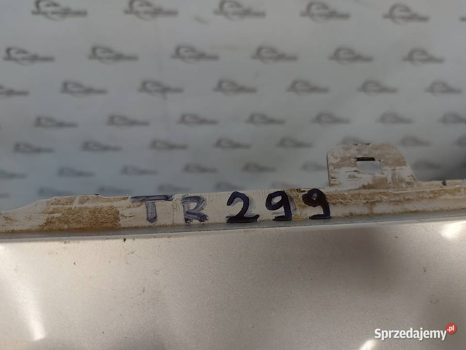 PEUGEOT 308 I 10r zderzak przód 9680484677