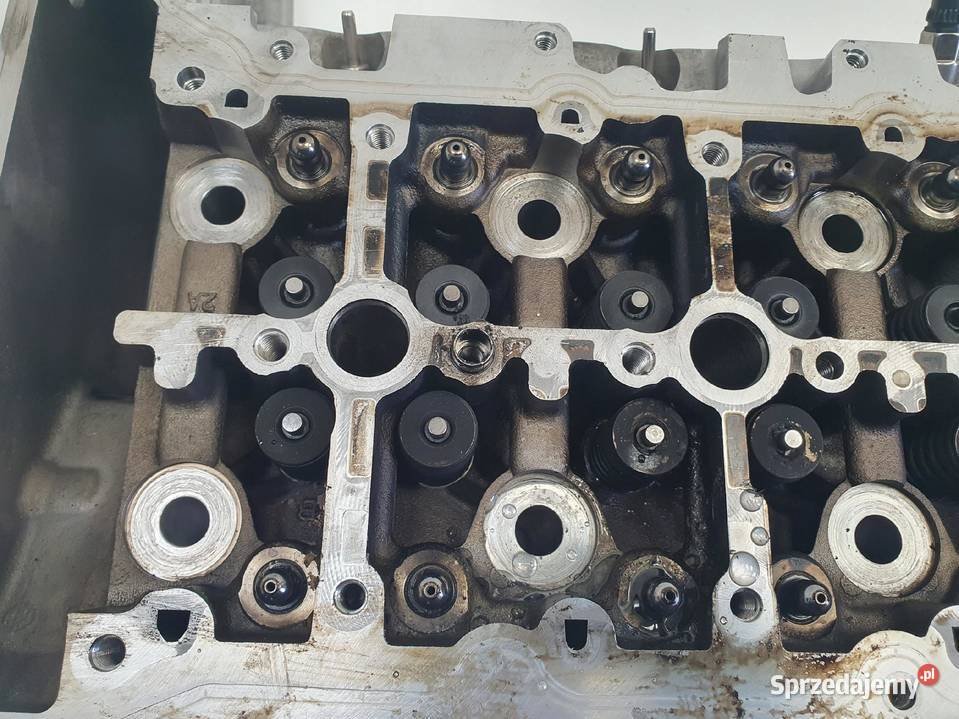 GŁOWICA CYLINDRÓW BMW F10 F11 F30 20 D 8513709 lubelskie Chełm sprzedam