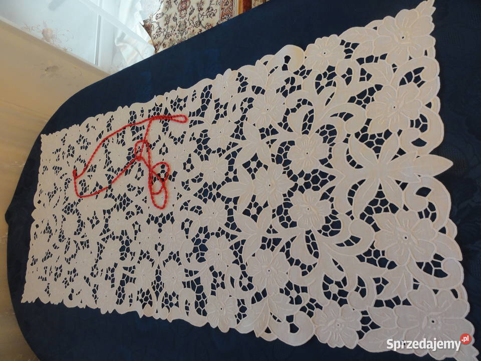 Bieżnik haft Richelieu rękodzieło 106x50