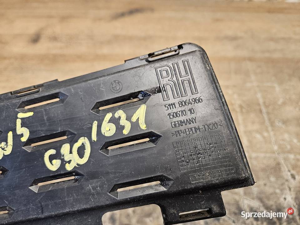 BMW 5 G30 G31 POKRYWA KRATKI PRAWA 8064966 Międzychód
