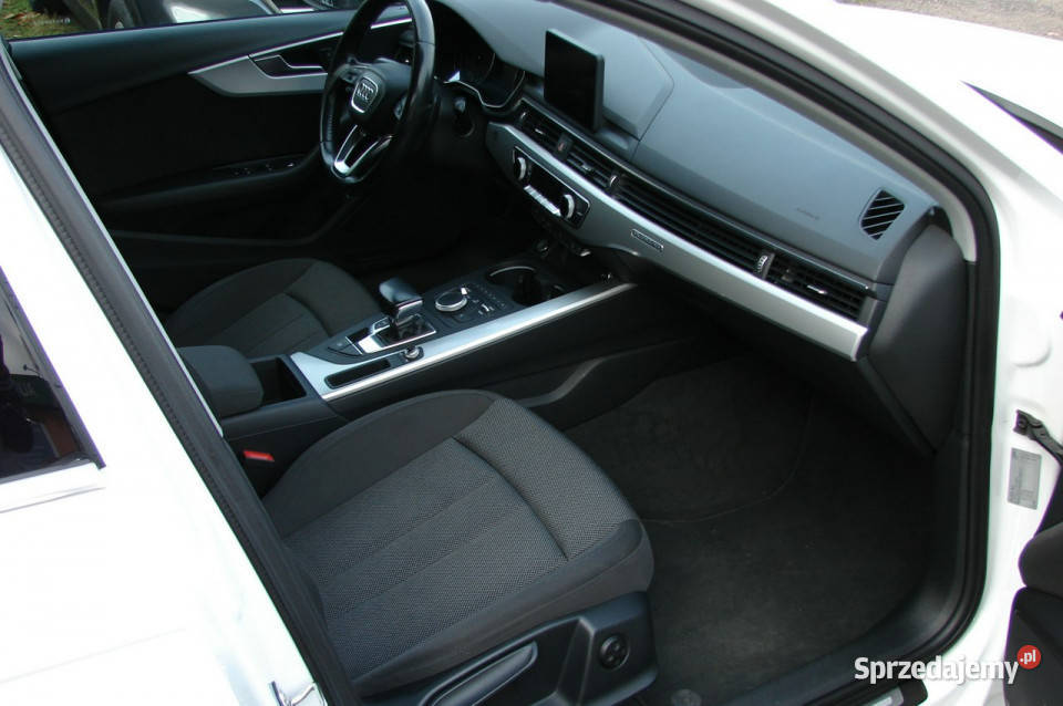 Audi A4 Allroad B9 2015 biały Piła