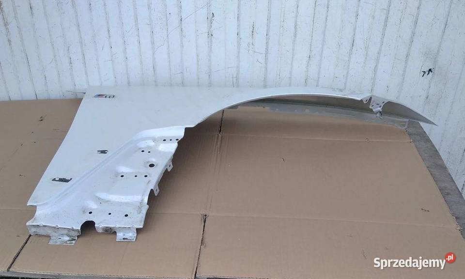 BMW I4 G24 G26 BŁOTNIK PRAWY PRZÓD