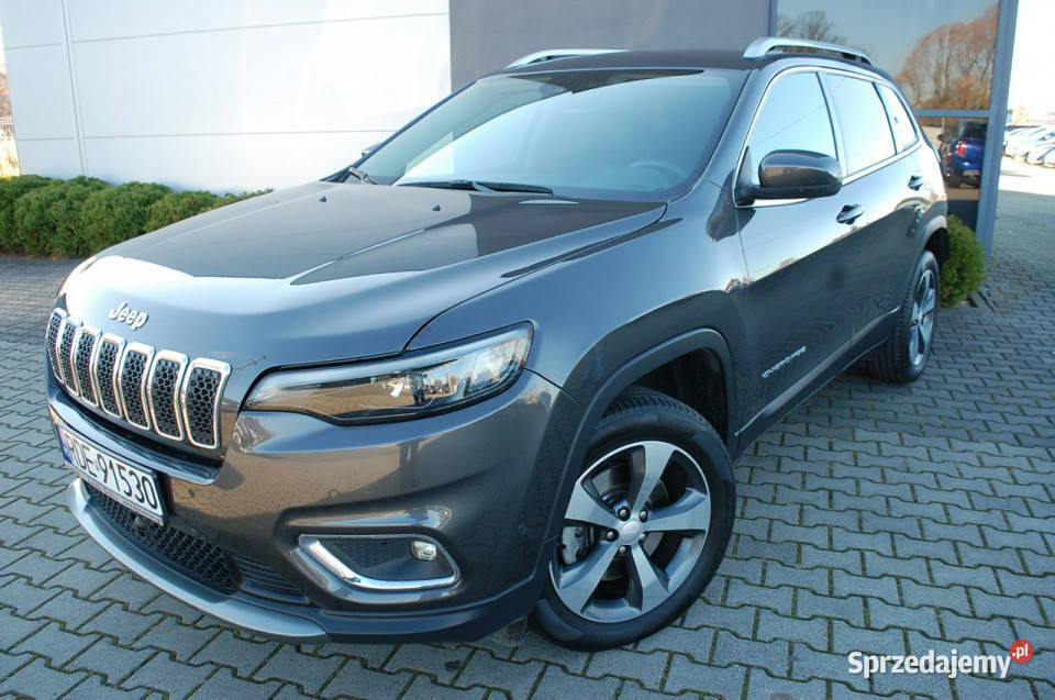 Jeep Cherokee 4X4KameraZarejestrowany V 2014 lakier metallic sprzedam