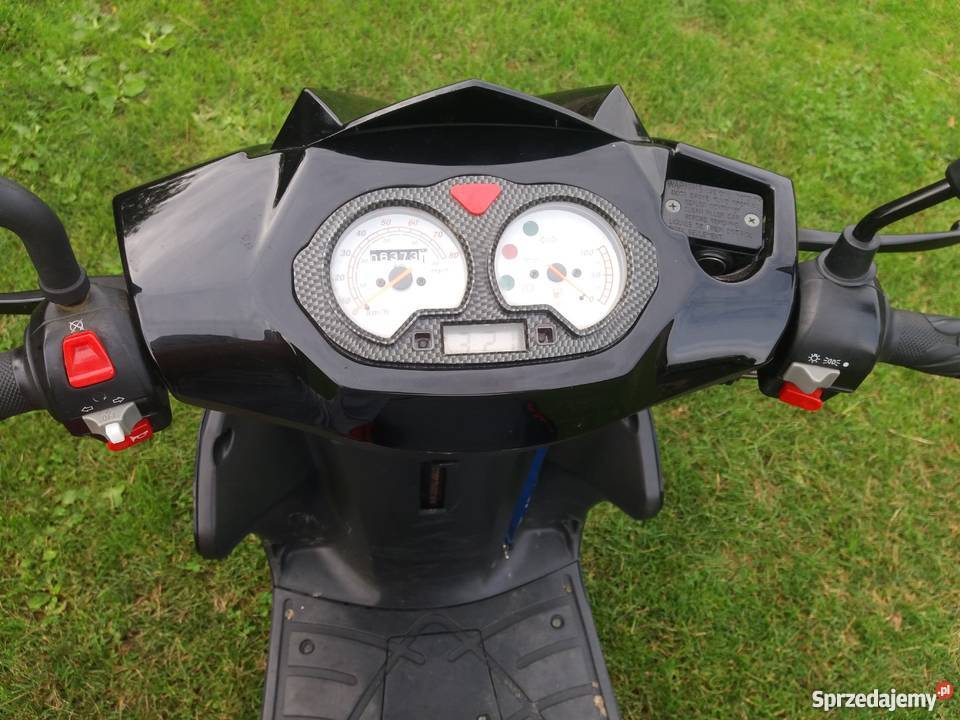 Sprzedam skuter Junak 305 503