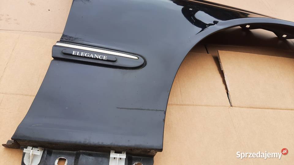 błotnik prawy przód Mercedes C w203 sedan kombi Dębno