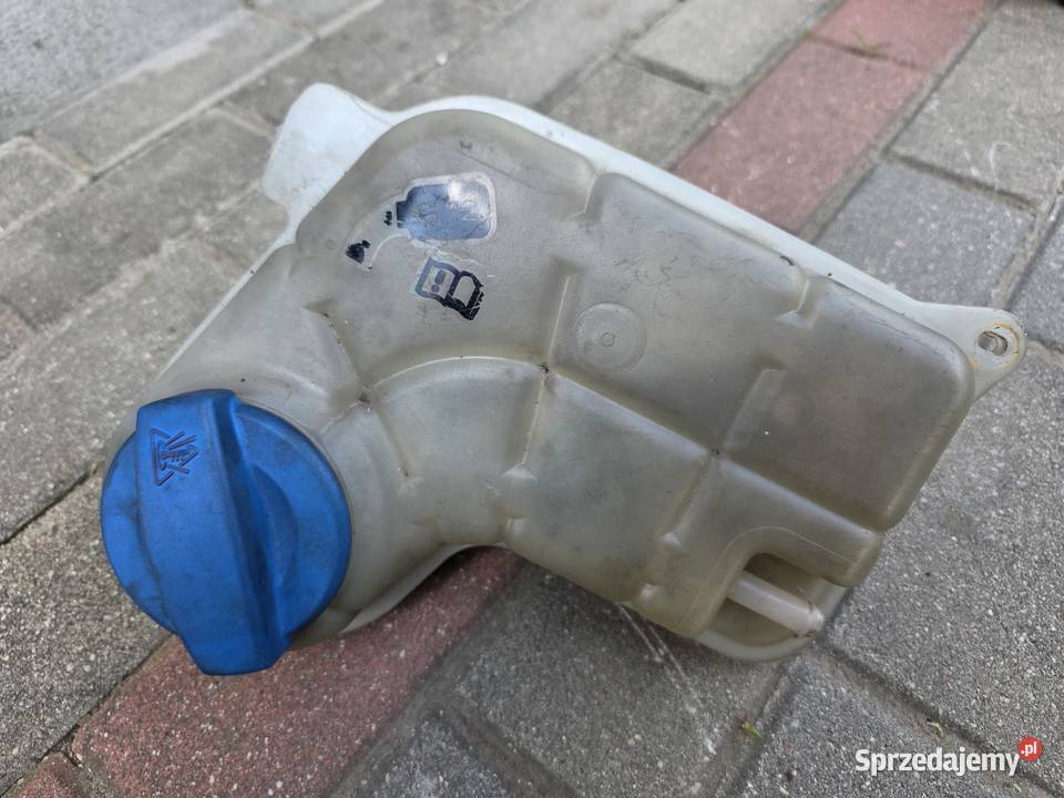 Zbiorniczek wyrównawczy Audi A4B6 19TDI Rok produkcji 2001 Pozostałe Iława