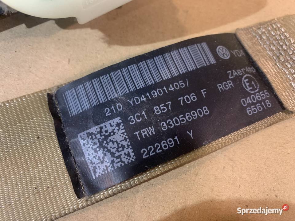 Pas bezpieczeństwa prawy przód 3C1857706F vw Szczecin sprzedam