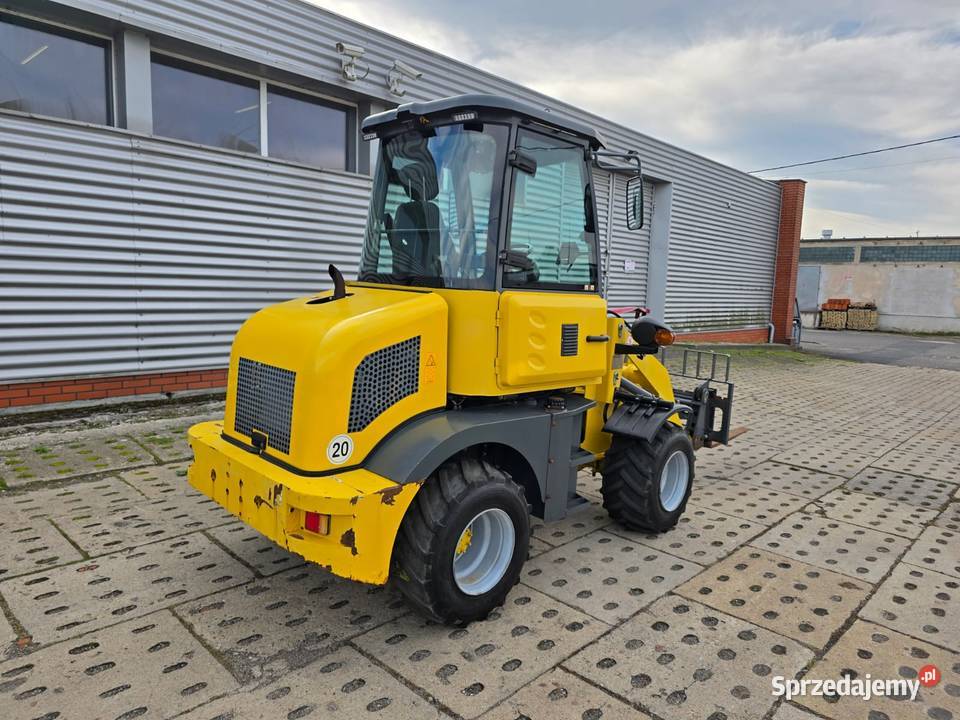 ŁADOWARKA KOŁOWA HYTEC ZL10 2019R 611 MOTOGODZIN Rok produkcji 2019