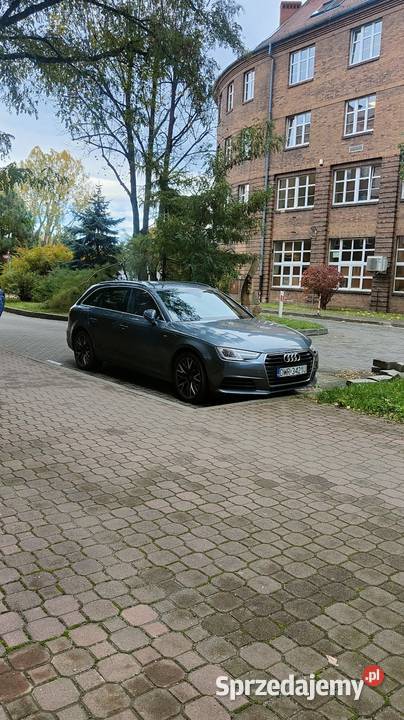 A4 b9 Avant 74 lakier metallic Jelcz-Laskowice sprzedam