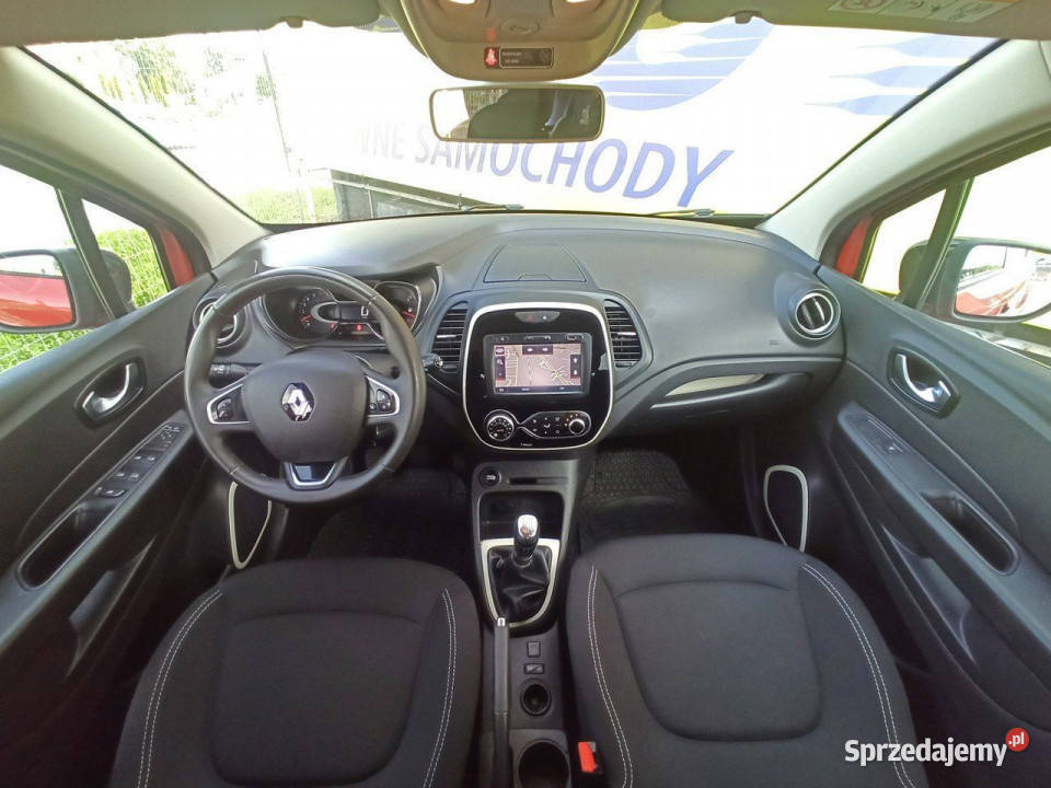 z Niemec zarejestrowany światła przeciwmgielne Captur Rzeszów sprzedam