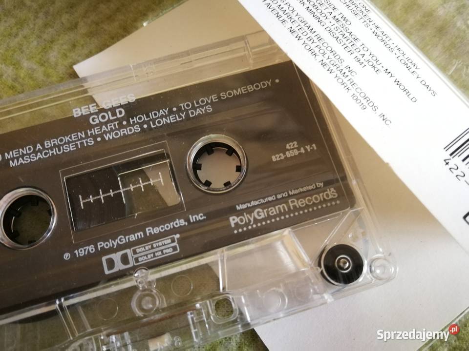 Zestaw 2 kaset USA REO Speedwagon Bee Gees Szczecin