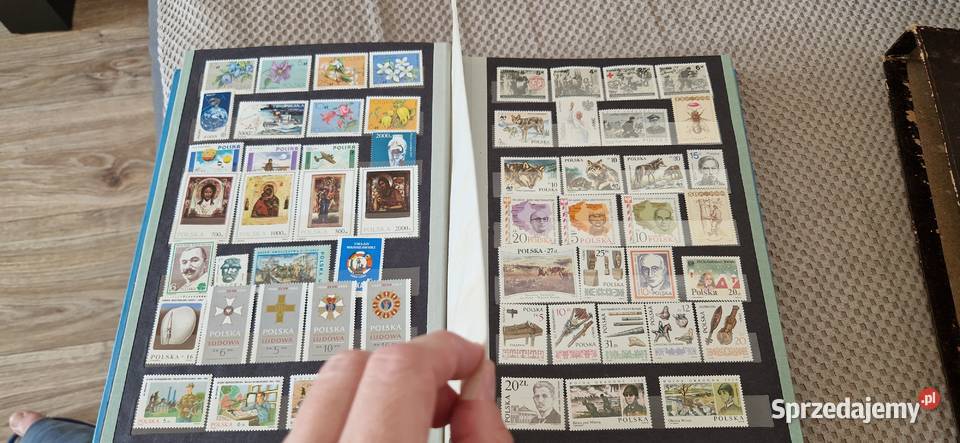 klaser ze znaczkami pocztowymi Kraków