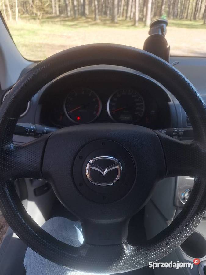 SPRZEDAM MAZDA 2 125 2003 Czarne