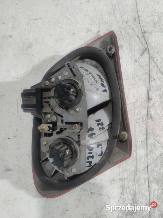 LAMPA LEWY TYŁ KLAPY MERCEDES W210 A2108200964