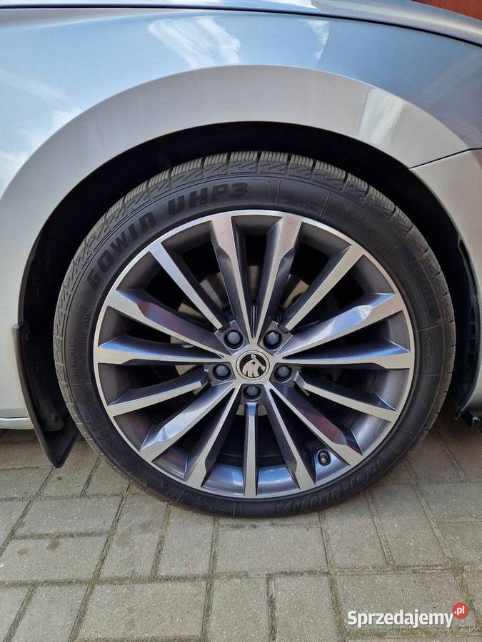 Skoda Superb III LK sedan dsg4x4 canton diesel Superb