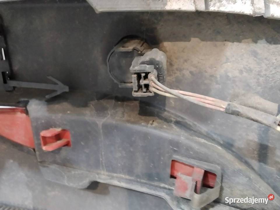 ZDERZAK TYŁ KOMBI PDC TED69 Renault Megane III