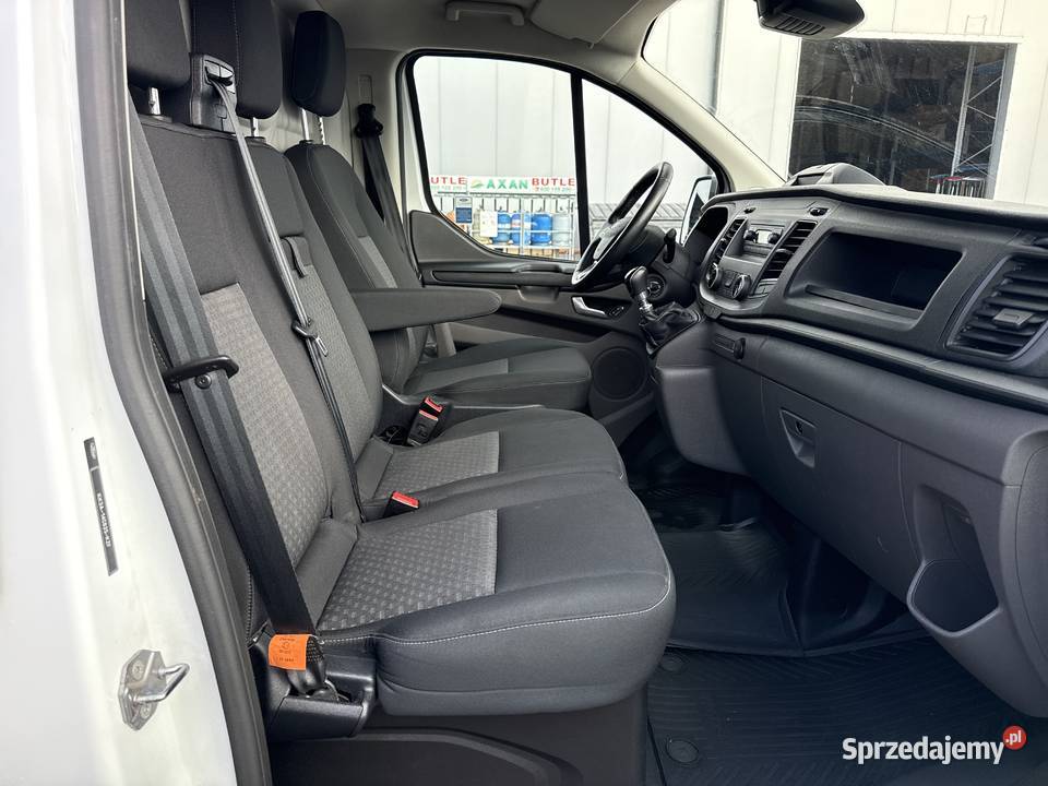Ford Custom 20 EcoBlue 130 L2H2 Trend Furgon HAK Napęd przednia oś Warszawa sprzedam