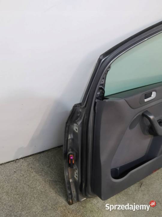DRZWI PRAWE PRZÓD PLUS LA7T VW Volkswagen Golf V Drzwi świętokrzyskie sprzedam