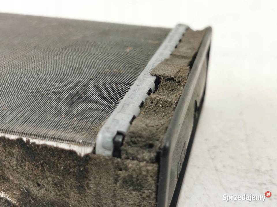 NAGRZEWNICA AUDI 80 20 26 1995 VALEO 812137