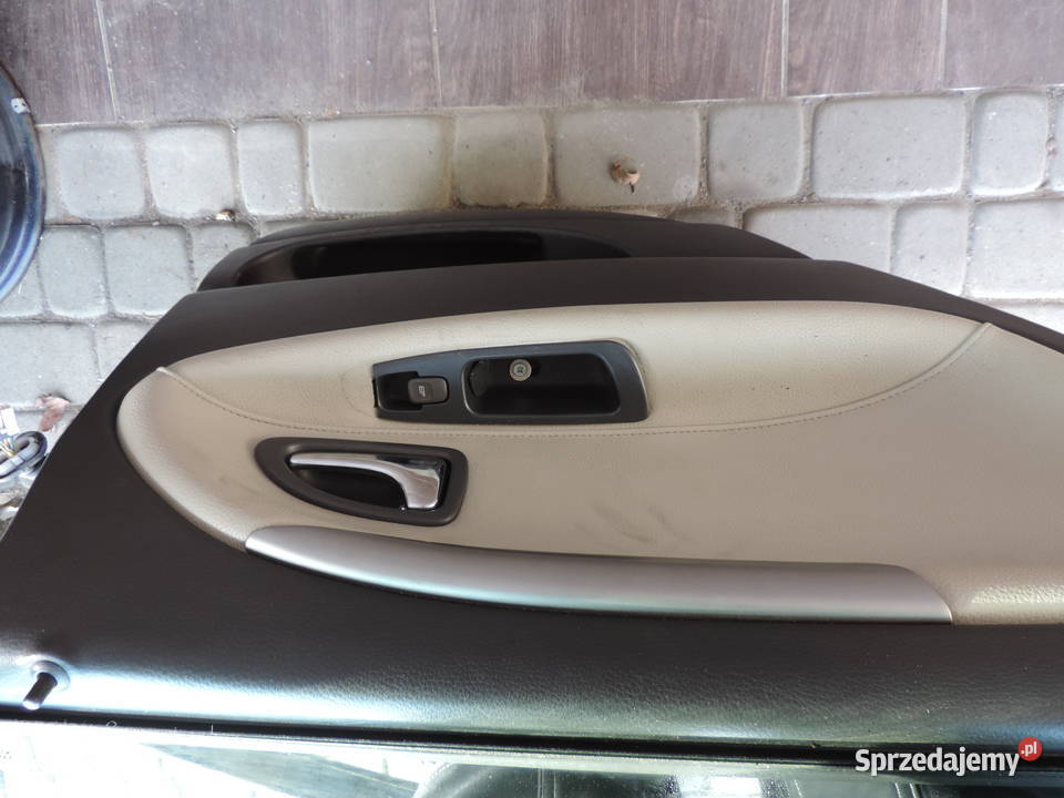 VOLVO V40 I FL DRZWI LEWE TYLNE TYŁ 35722 Nowy Sącz