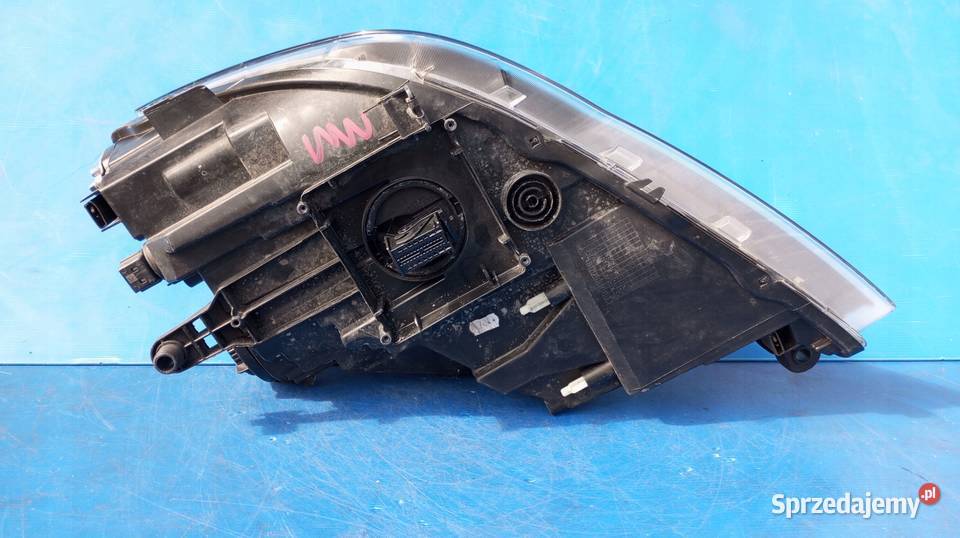 LAMPA PRAWY PRZÓD EU FULL LED SEAT LEON III 3