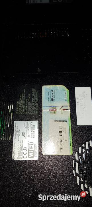 Laptop Toshiba L305D